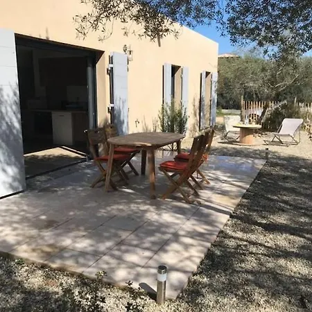 Agliastru A 900m De La De Lozari Ferienhaus