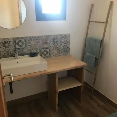 Agliastru A 900m De La De Lozari Ferienhaus