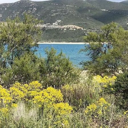 Agliastru A 900m De La De Lozari *