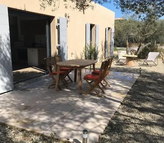 Agliastru A 900m De La De Lozari Prázdninový dům